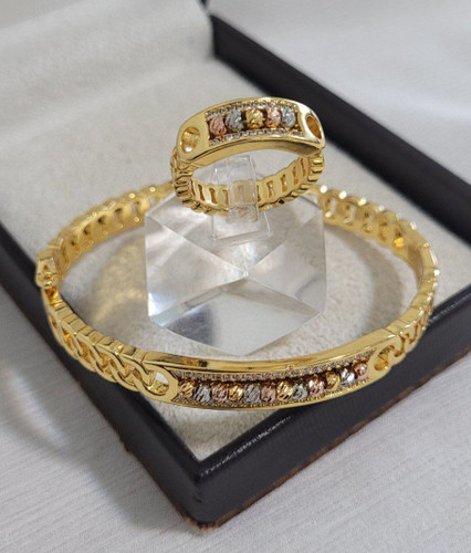 دستبند، انگشتر البرنادو زنانه