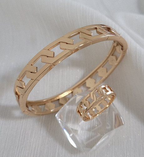 ست دستبند، انگشتر کارتیه زنانه