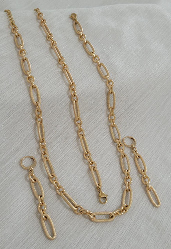 سرویس Hermes | زنجیرهای کشیده و خاص